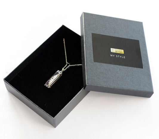1847 Silver Necklace with Pendant